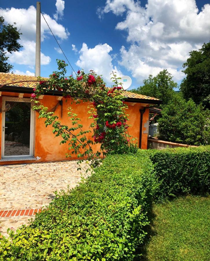 Casa Vacanza Centro Sardegna Sorgono Exterior photo